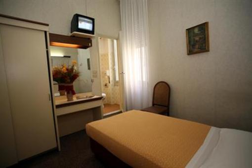 фото отеля Hotel Vittoria Orlandini