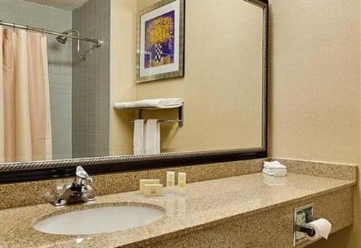 фото отеля Courtyard by Marriott Goshen