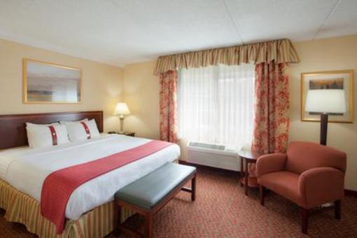 фото отеля Holiday Inn Salem
