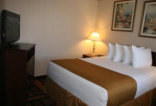 фото отеля BEST WESTERN Royal Host Inn