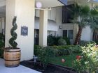 фото отеля BEST WESTERN Royal Host Inn