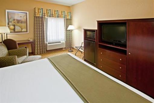 фото отеля Holiday Inn Express Morehead