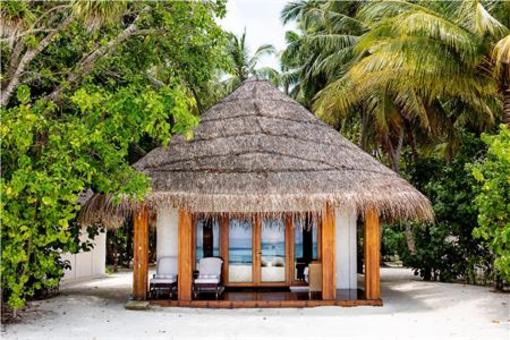 фото отеля Palm Beach Resort and Spa Maldives
