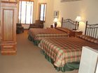 фото отеля Riverwood Inn and Conference Center
