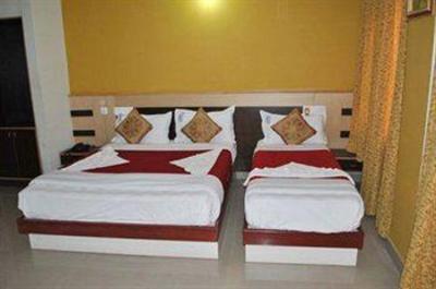 фото отеля Aishwarya Residency