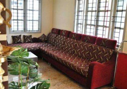 фото отеля Aishwarya Residency