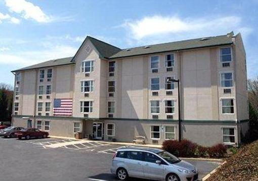 фото отеля Rodeway Inn & Suites at Biltmore Square