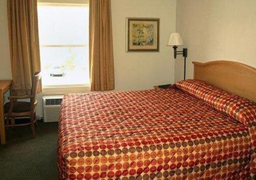 фото отеля Rodeway Inn & Suites at Biltmore Square