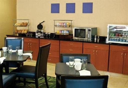 фото отеля Fairfield Inn Colorado Springs Air Force Academy