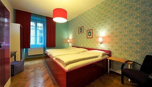 фото отеля Erlebnis Post Stadthotel