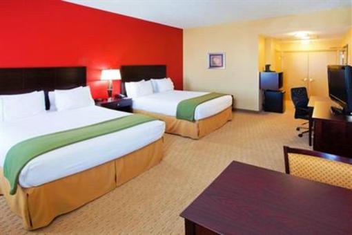фото отеля Holiday Inn Express Baltimore-Downtown