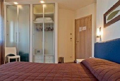 фото отеля Hotel Angi