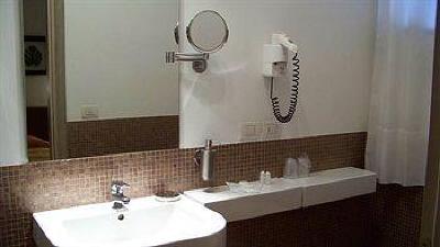 фото отеля Hotel Angi