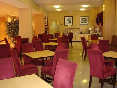 фото отеля Hampton Inn North Universal Blvd
