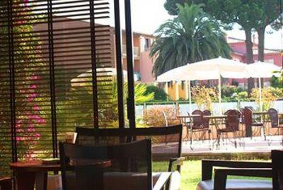 фото отеля Hotel Les Jardins De Sainte-Maxime