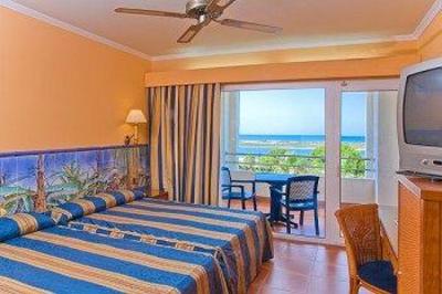 фото отеля Playacartaya Spa Hotel