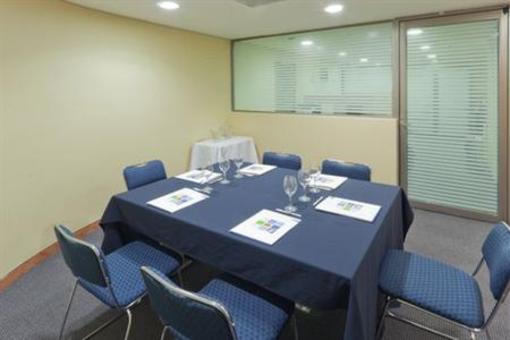 фото отеля Holiday Inn Express Mexico Reforma