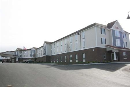 фото отеля Hampton Inn and Suites Cape Cod - West Yarmouth