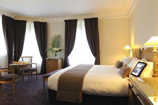 фото отеля Royal Hotel Paris