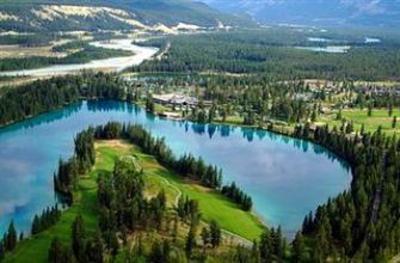 фото отеля Fairmont Jasper Park Lodge