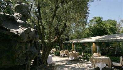 фото отеля Le Moulin De Hotel Mougin