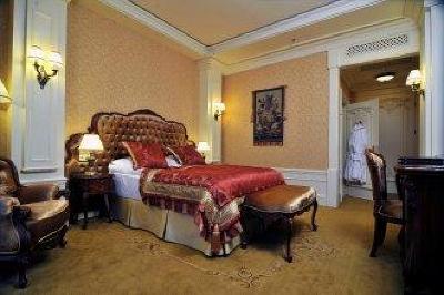 фото отеля Nobilis Hotel