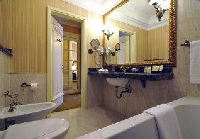 фото отеля Nobilis Hotel