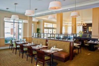 фото отеля Hilton Garden Inn Saint Louis Airport Berkeley (Missouri)