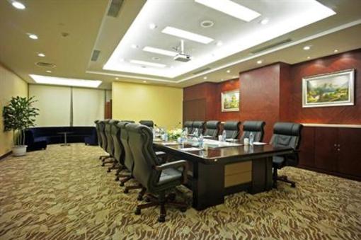 фото отеля Xujiahui Park Hotel