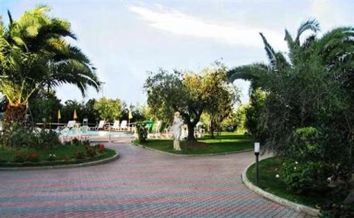 фото отеля Hotel Parco degli Ulivi Scerne