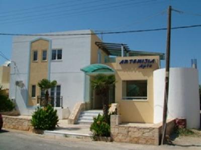 фото отеля Artemisia Apartments