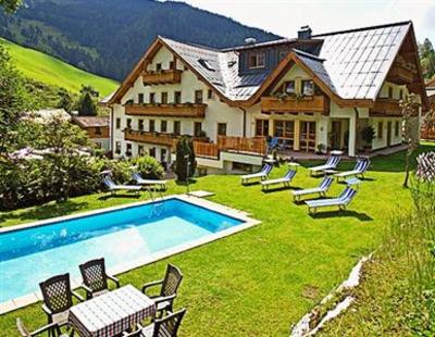 фото отеля Hotel Dienten am Hochkonig