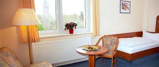фото отеля Hotel Garni Am Uenglinger Tor