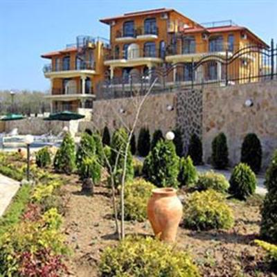 фото отеля Sandy Cove Apartments Sozopol