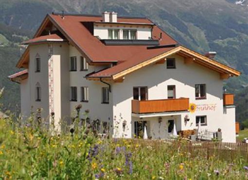 фото отеля Apart Hotel Sonnhof Ladis