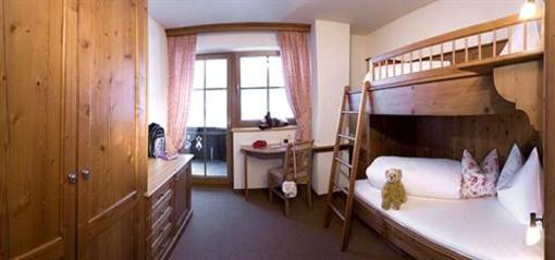 фото отеля Aparthotel Stacherhof Fugen