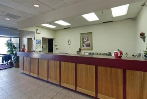 фото отеля Americas Best Value Inn Forest