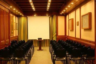 фото отеля Hotel & Apart Club Presidente Puerto Montt