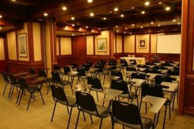 фото отеля Hotel & Apart Club Presidente Puerto Montt