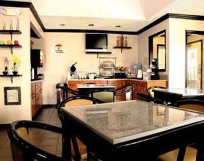фото отеля Super 8 Hotel of Kingston TN