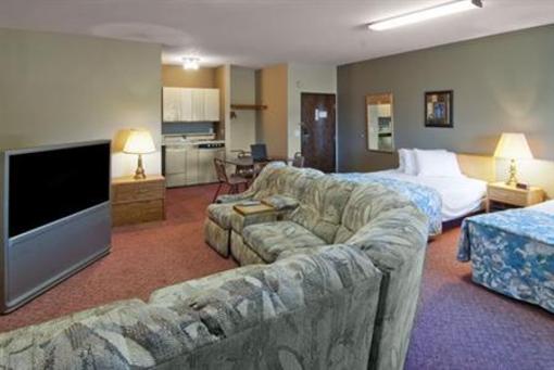 фото отеля Americas Best Value Inn Marquette