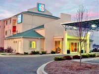 Motel 6 Tallahassee West