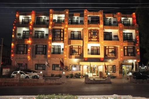 фото отеля Hotel Atul Regency