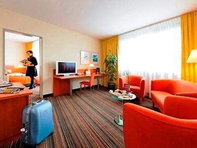 фото отеля Mercure Hotel Offenburg Am Messeplatz