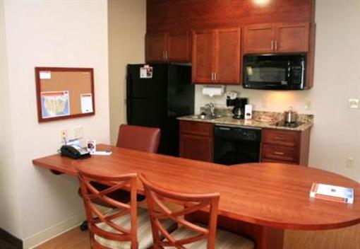 фото отеля Candlewood Suites Avondale-New Orleans