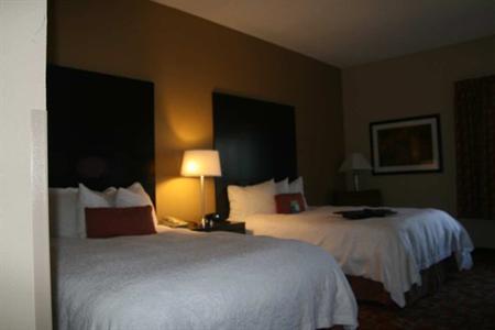 фото отеля Hampton Inn Columbia (Tennessee)