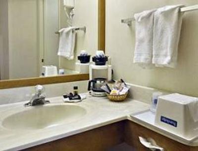 фото отеля Travelodge Perry