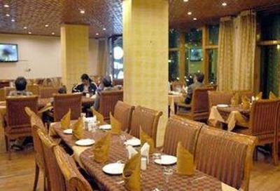 фото отеля Hotel Leela Regency