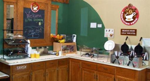фото отеля AmericInn Lodge & Suites Baxter