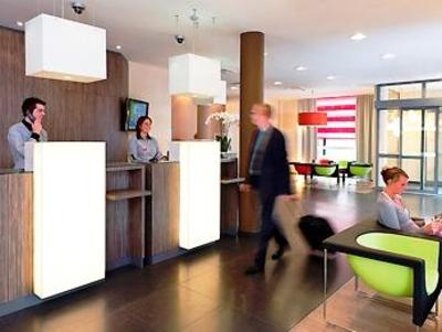 фото отеля Ibis Sint Niklaas Centrum